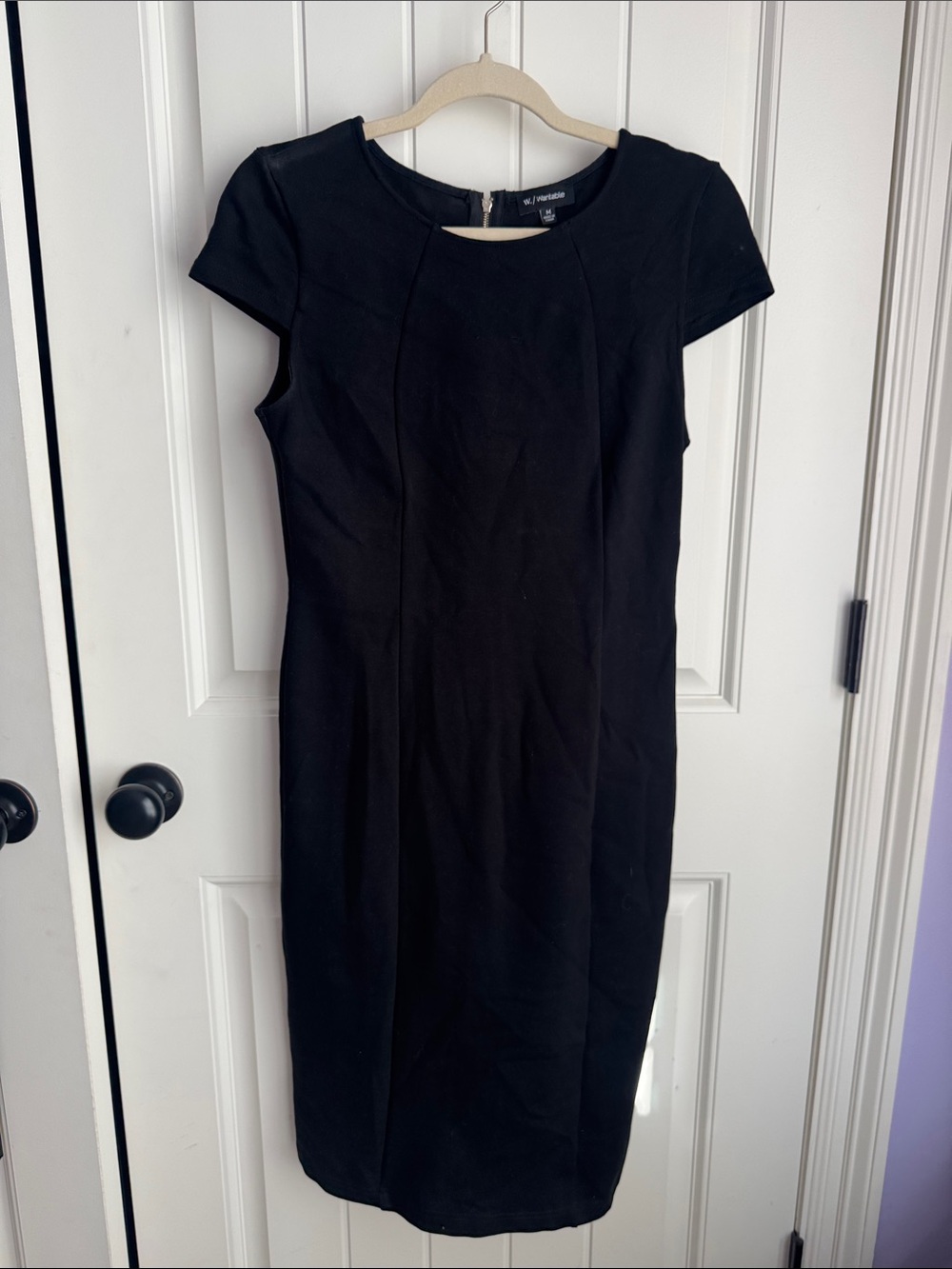 Black Cap Sleeve Sheath Dress - Sleek Professional Style Size Medium